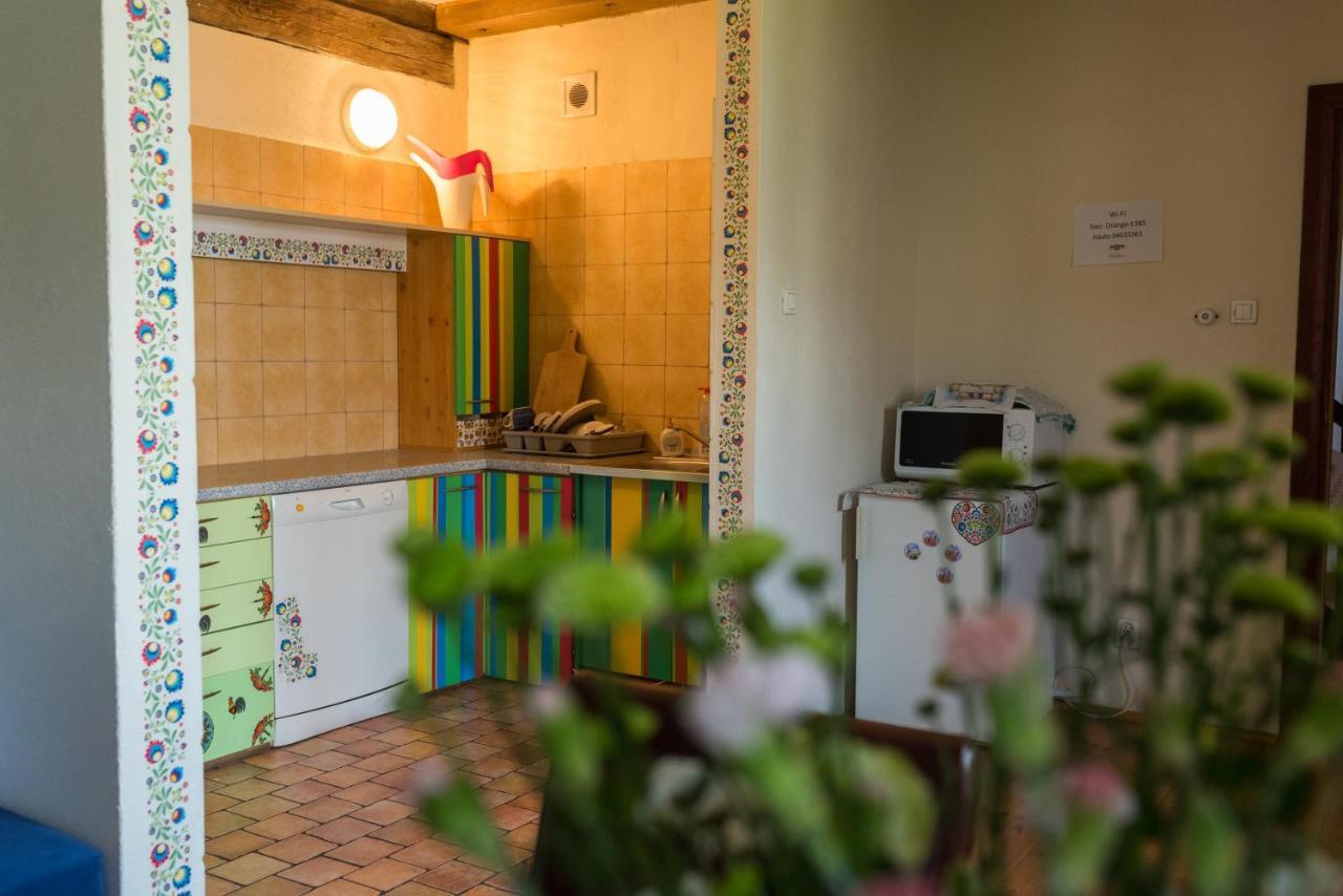 A Pousada Gosciniec Folkier Zgierz Exterior foto