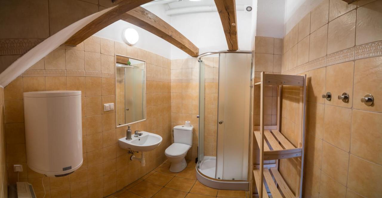 A Pousada Gosciniec Folkier Zgierz Exterior foto